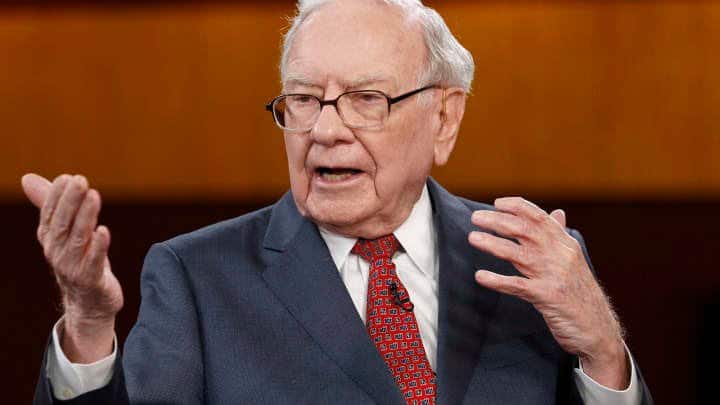 Read more about the article Wisdom by Warren Buffett
